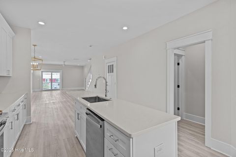 Townhouse in Carolina Beach NC 906 Second Street #1 11.jpg