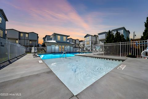 Townhouse in Carolina Beach NC 906 Second Street #1 5.jpg
