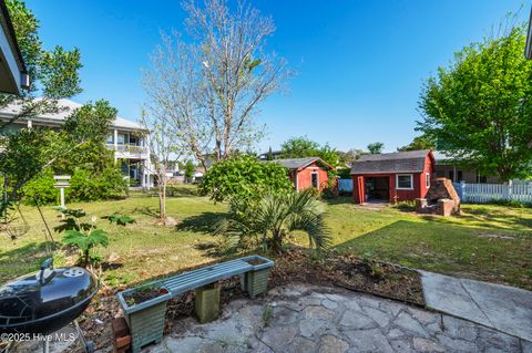 Single Family Residence in Carolina Beach NC 106 S Seventh Street 34.jpg