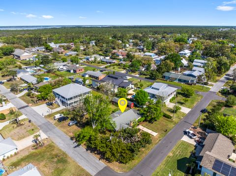 Single Family Residence in Carolina Beach NC 106 S Seventh Street 53.jpg