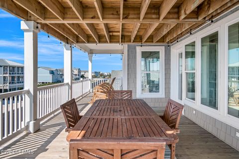 Single Family Residence in Holden Beach NC 286 Ocean Boulevard 56.jpg