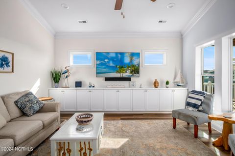Single Family Residence in Holden Beach NC 286 Ocean Boulevard 4.jpg