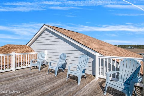 Single Family Residence in Holden Beach NC 286 Ocean Boulevard 53.jpg