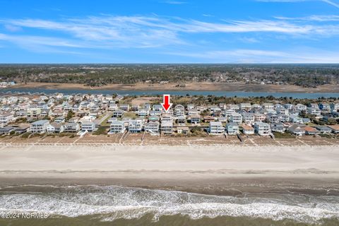 Single Family Residence in Holden Beach NC 286 Ocean Boulevard 39.jpg