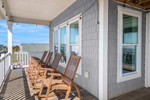 Single Family Residence in Holden Beach NC 286 Ocean Boulevard 55.jpg
