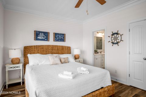 Single Family Residence in Holden Beach NC 286 Ocean Boulevard 60.jpg