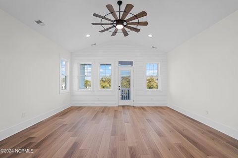 Townhouse in Carolina Beach NC 1118 Snapper Lane #1 10.jpg