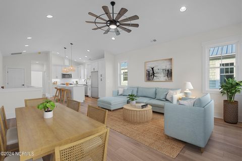 Townhouse in Carolina Beach NC 1118 Snapper Lane #1 4.jpg