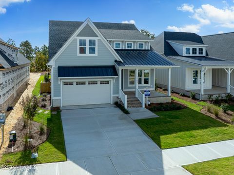 Single Family Residence in Wilmington NC 1105 Trisail Terrace.jpg