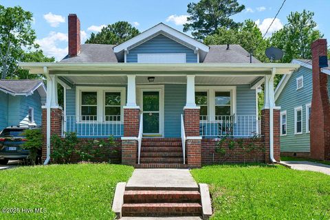Single Family Residence in Wilmington NC 1912 Nun Street.jpg