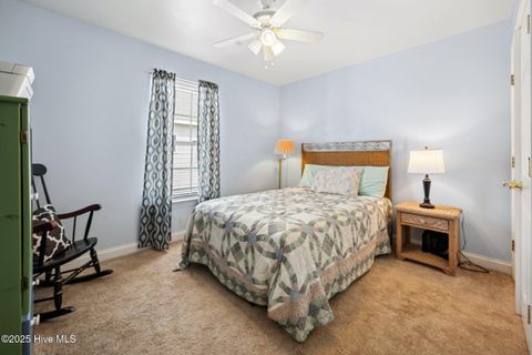 Single Family Residence in Carolina Beach NC 706 S Third Street 12.jpg