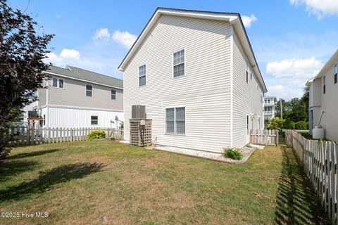 Single Family Residence in Carolina Beach NC 706 S Third Street 19.jpg