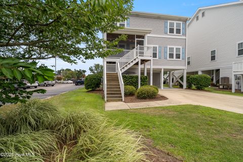 Townhouse in Carolina Beach NC 307 Lumberton Avenue #1a.jpg