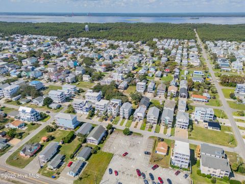Single Family Residence in Carolina Beach NC 1418 Snapper Lane 73.jpg