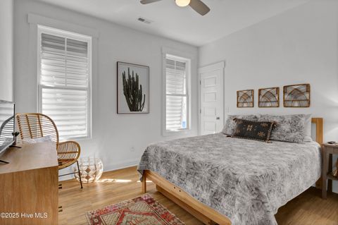 Single Family Residence in Carolina Beach NC 1418 Snapper Lane 33.jpg