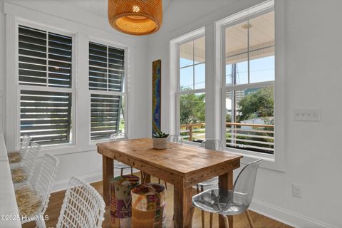 Single Family Residence in Carolina Beach NC 1418 Snapper Lane 8.jpg