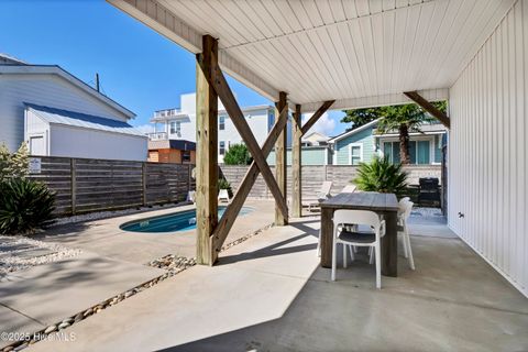 Single Family Residence in Carolina Beach NC 1418 Snapper Lane 43.jpg