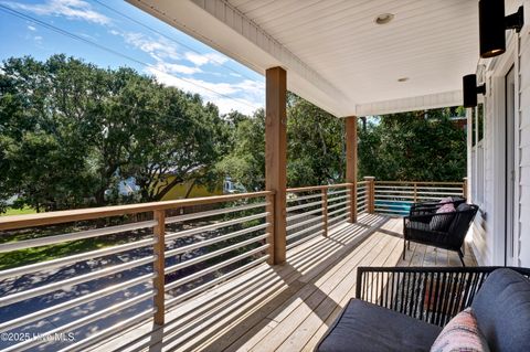 Single Family Residence in Carolina Beach NC 1418 Snapper Lane 41.jpg
