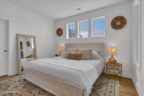 Single Family Residence in Carolina Beach NC 1418 Snapper Lane 24.jpg