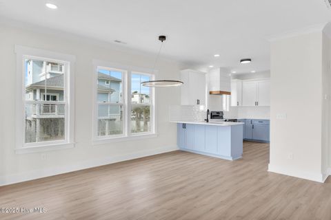 Single Family Residence in Carolina Beach NC 804 S 2nd Street 19.jpg
