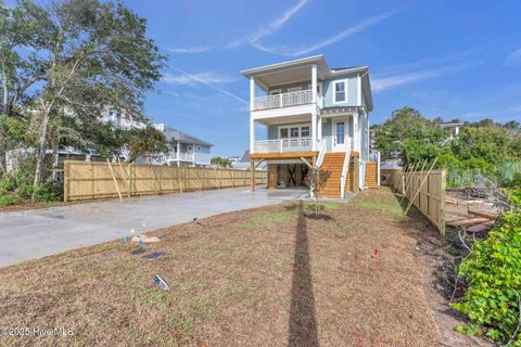 Single Family Residence in Carolina Beach NC 804 S 2nd Street 5.jpg