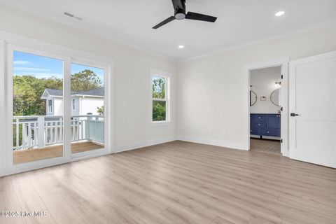 Single Family Residence in Carolina Beach NC 804 S 2nd Street 27.jpg