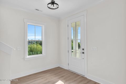 Single Family Residence in Carolina Beach NC 804 S 2nd Street 9.jpg