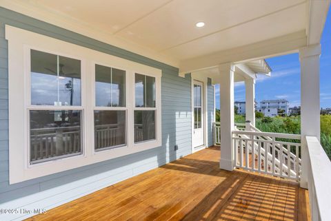 Single Family Residence in Carolina Beach NC 804 S 2nd Street 7.jpg