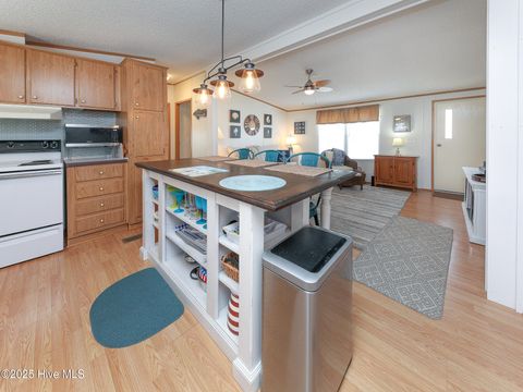 Manufactured Home in Grandy NC 114 Dolphin Court 7.jpg