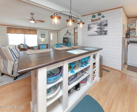 Manufactured Home in Grandy NC 114 Dolphin Court 10.jpg
