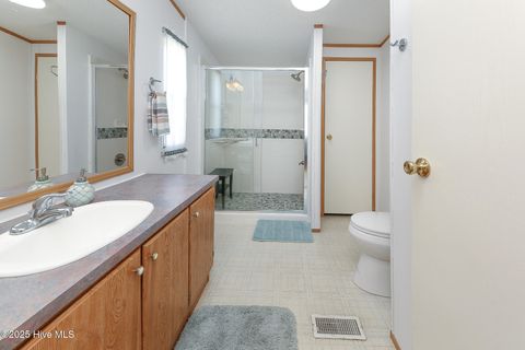 Manufactured Home in Grandy NC 114 Dolphin Court 14.jpg