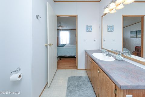 Manufactured Home in Grandy NC 114 Dolphin Court 13.jpg