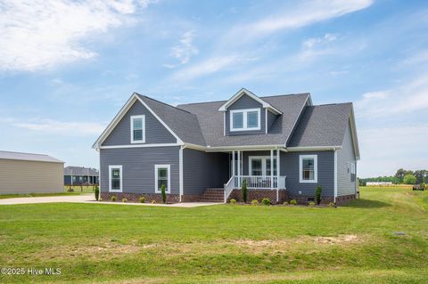 Single Family Residence in Aydlett NC 134 Sandy Road.jpg