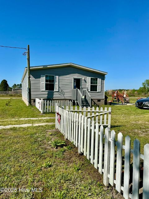 Manufactured Home in Green Sea SC 3790 Fair Bluff Highway.jpg