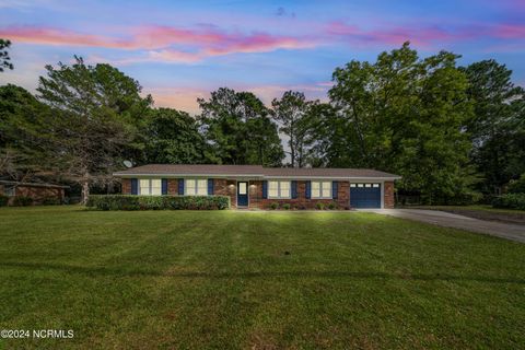 Single Family Residence in Wilmington NC 303 Kelly Road.jpg