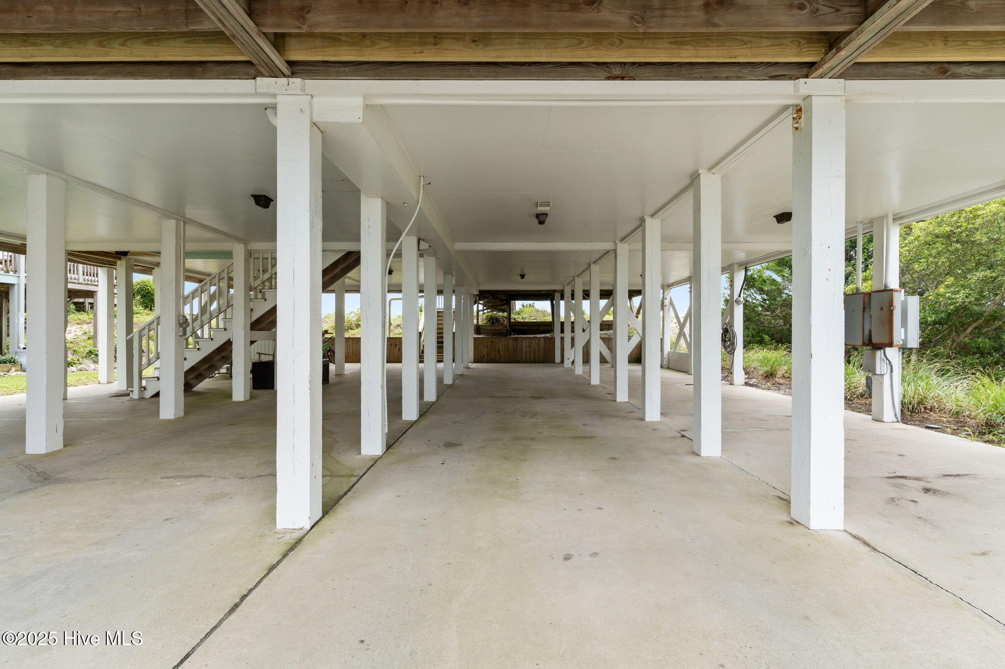 Single Family Residence in Holden Beach NC 1239 Ocean Boulevard 69.jpg