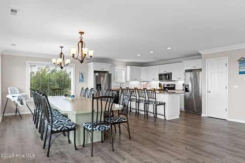 Single Family Residence in Holden Beach NC 1239 Ocean Boulevard 14.jpg