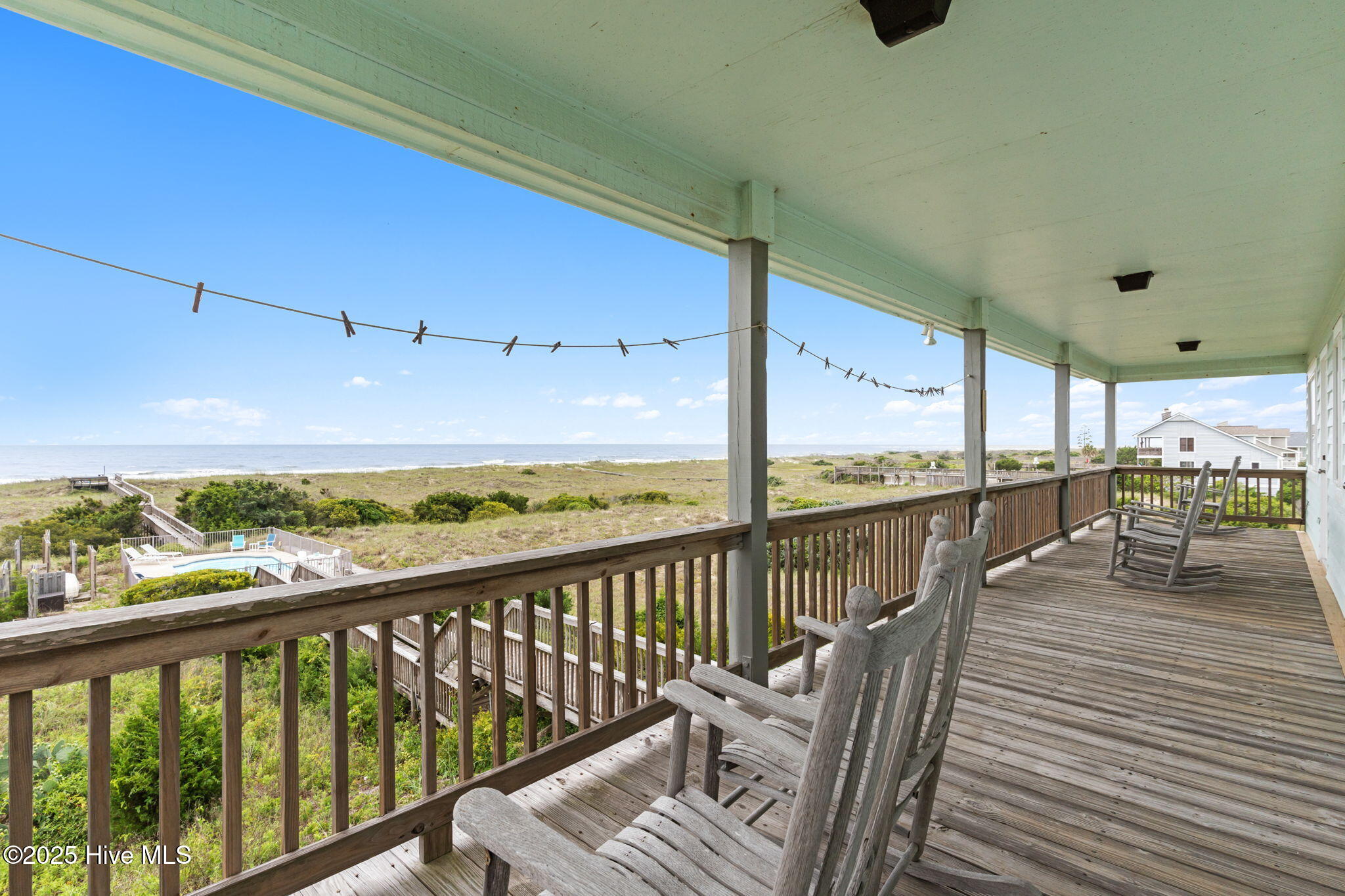 Single Family Residence in Holden Beach NC 1239 Ocean Boulevard 42.jpg