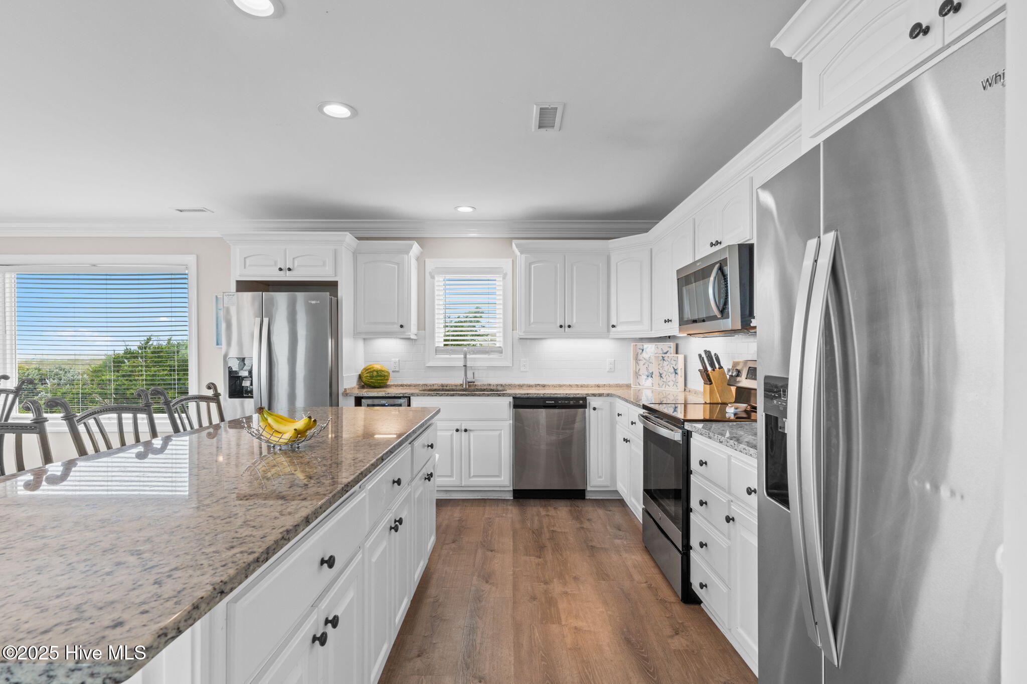 Single Family Residence in Holden Beach NC 1239 Ocean Boulevard 16.jpg