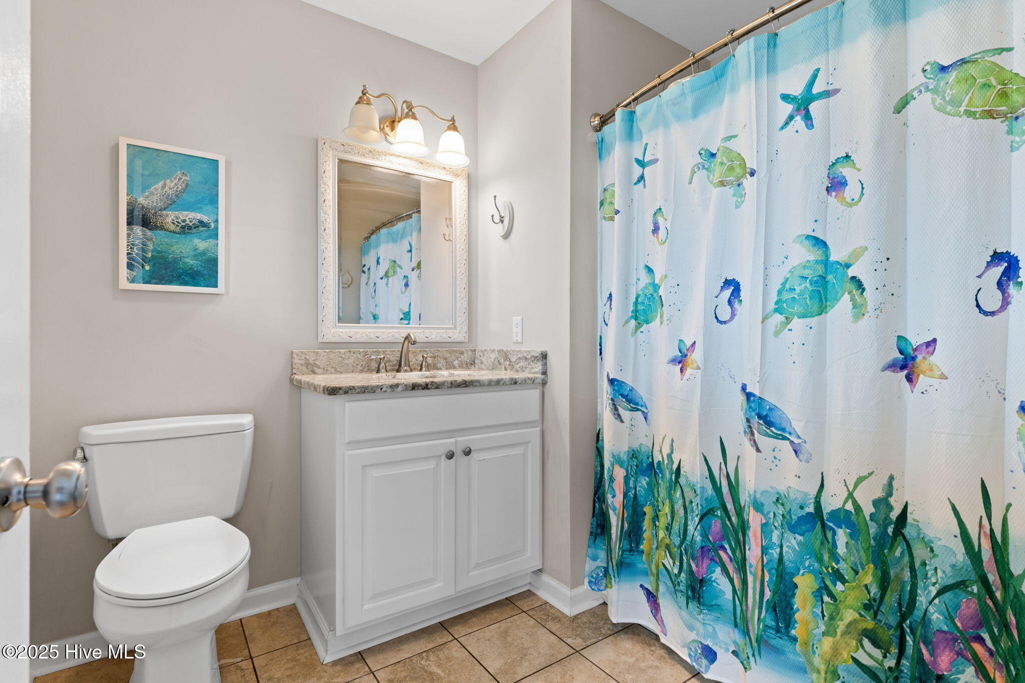 Single Family Residence in Holden Beach NC 1239 Ocean Boulevard 21.jpg