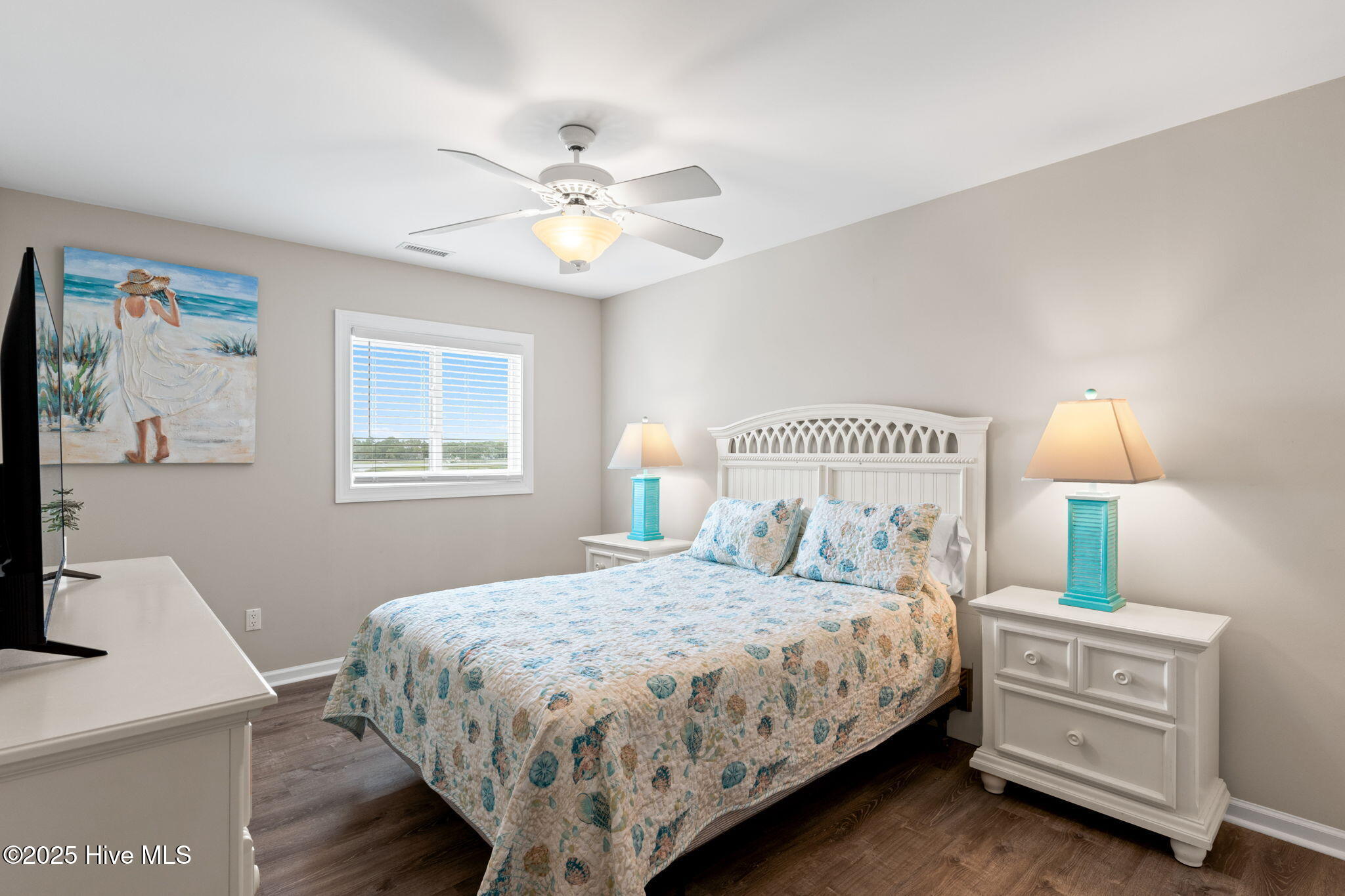 Single Family Residence in Holden Beach NC 1239 Ocean Boulevard 50.jpg