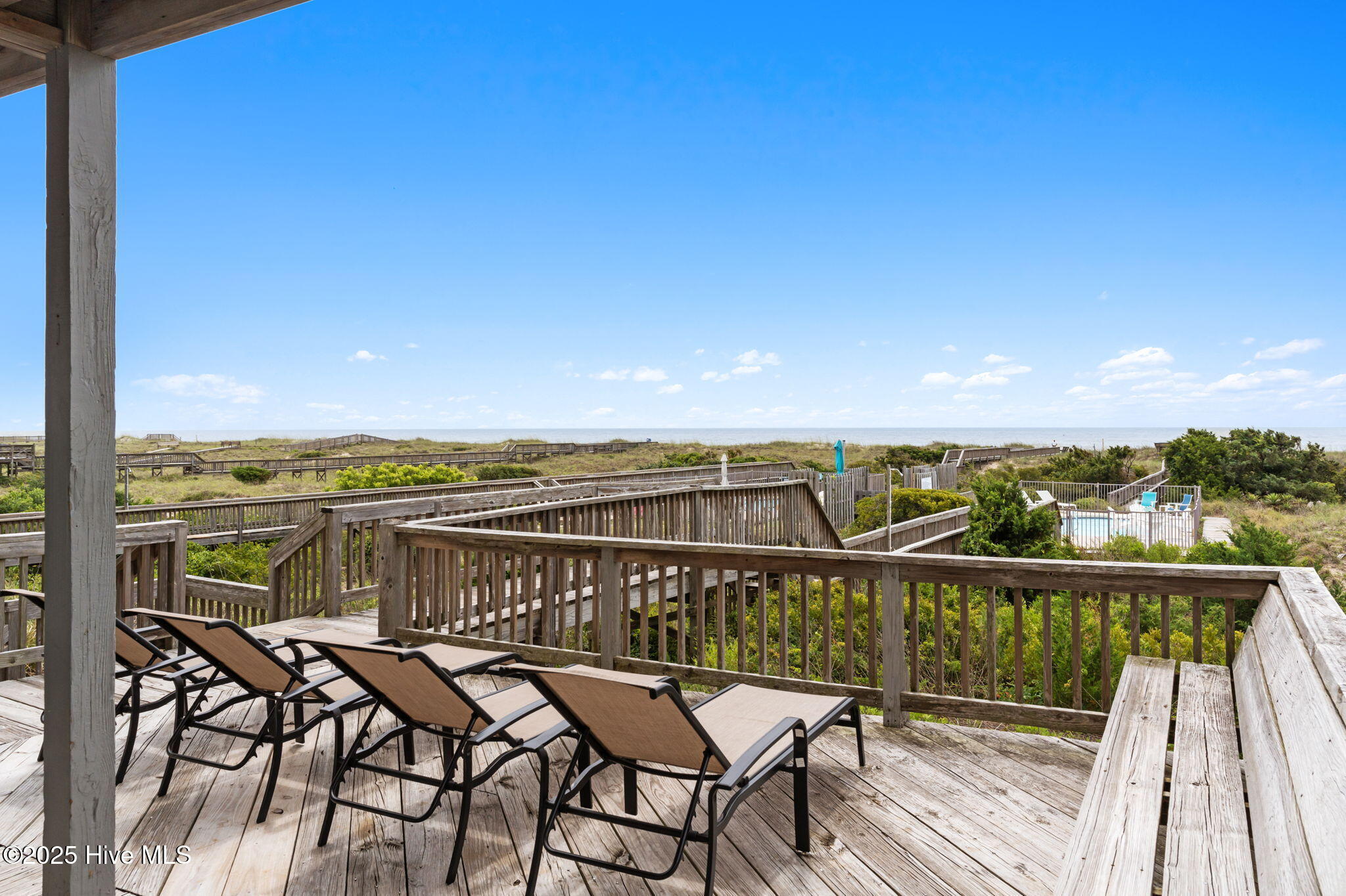Single Family Residence in Holden Beach NC 1239 Ocean Boulevard 63.jpg