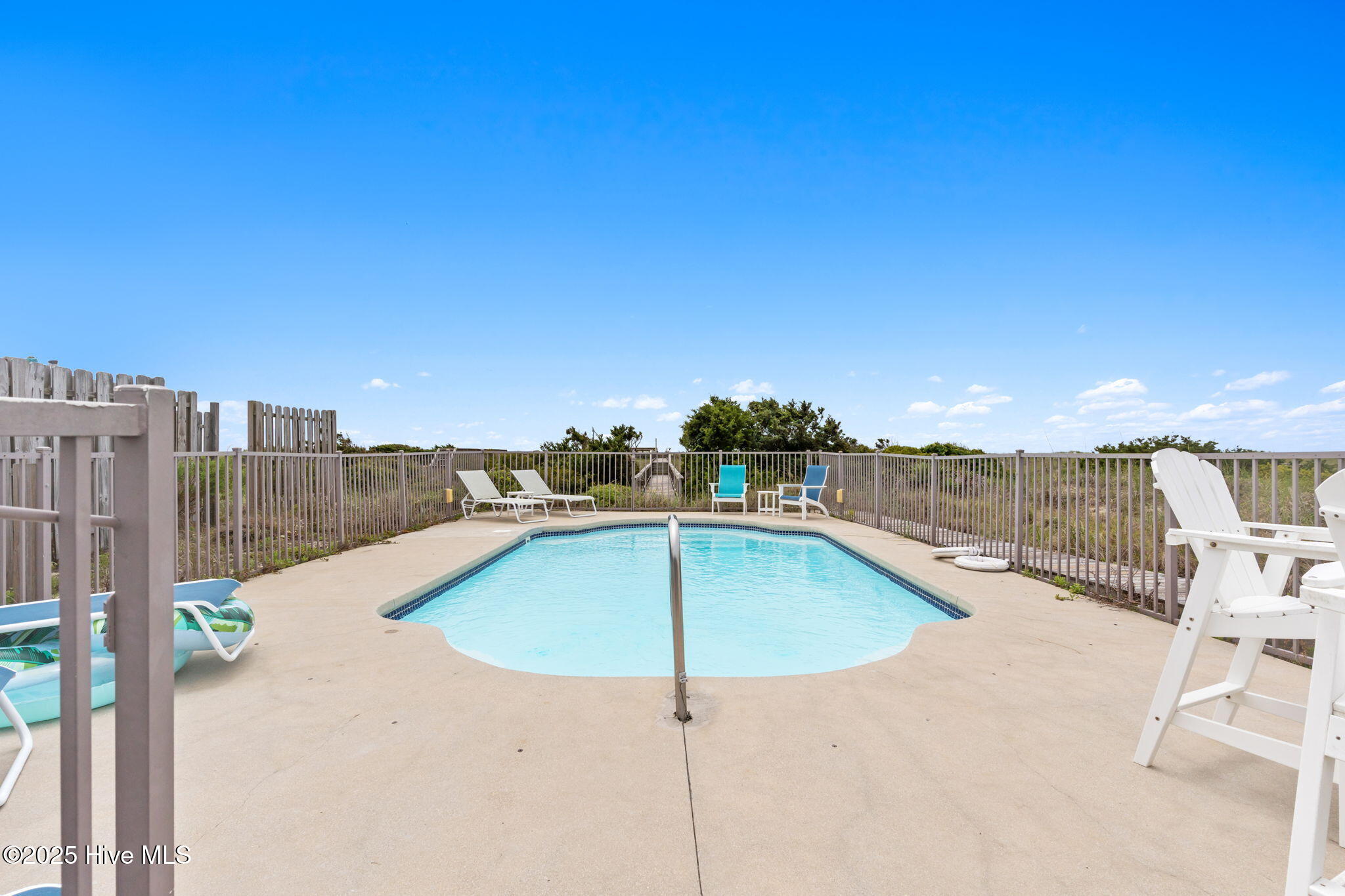Single Family Residence in Holden Beach NC 1239 Ocean Boulevard 59.jpg