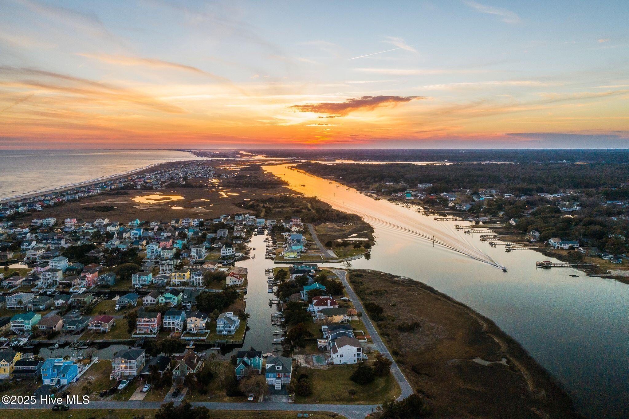 Single Family Residence in Holden Beach NC 1239 Ocean Boulevard 82.jpg