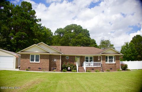 Single Family Residence in Hertford NC 1205 Harvey Point Rd Road.jpg