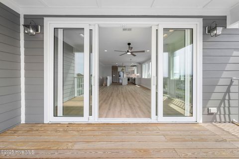 Townhouse in Carolina Beach NC 304 Alabama Avenue #1 5.jpg