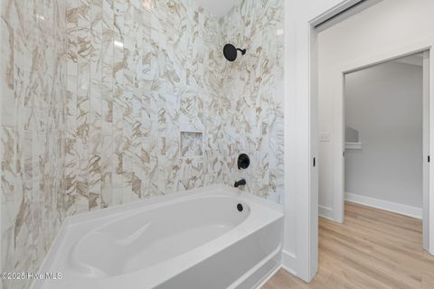 Townhouse in Carolina Beach NC 304 Alabama Avenue #1 19.jpg