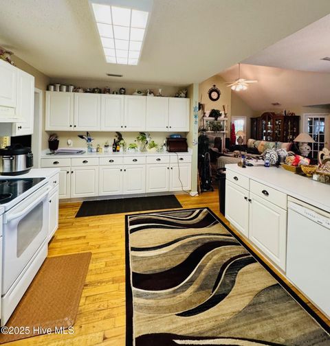 Single Family Residence in Camden NC 114 Vineyard Drive 7.jpg
