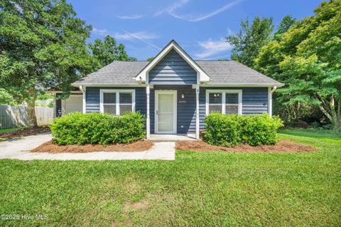Single Family Residence in Castle Hayne NC 3200 Galway Road.jpg