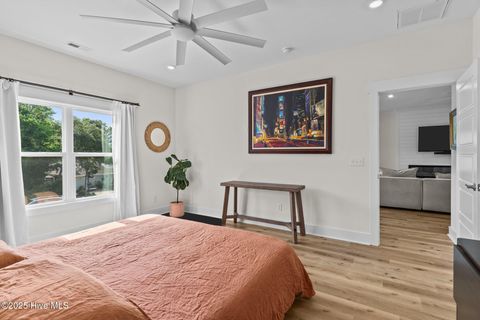 Single Family Residence in Carolina Beach NC 921 Whitecaps Lane 25.jpg